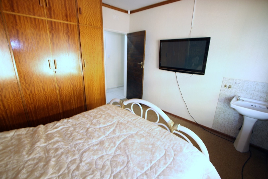 4 Bedroom Property for Sale in Riebeeckstad Free State